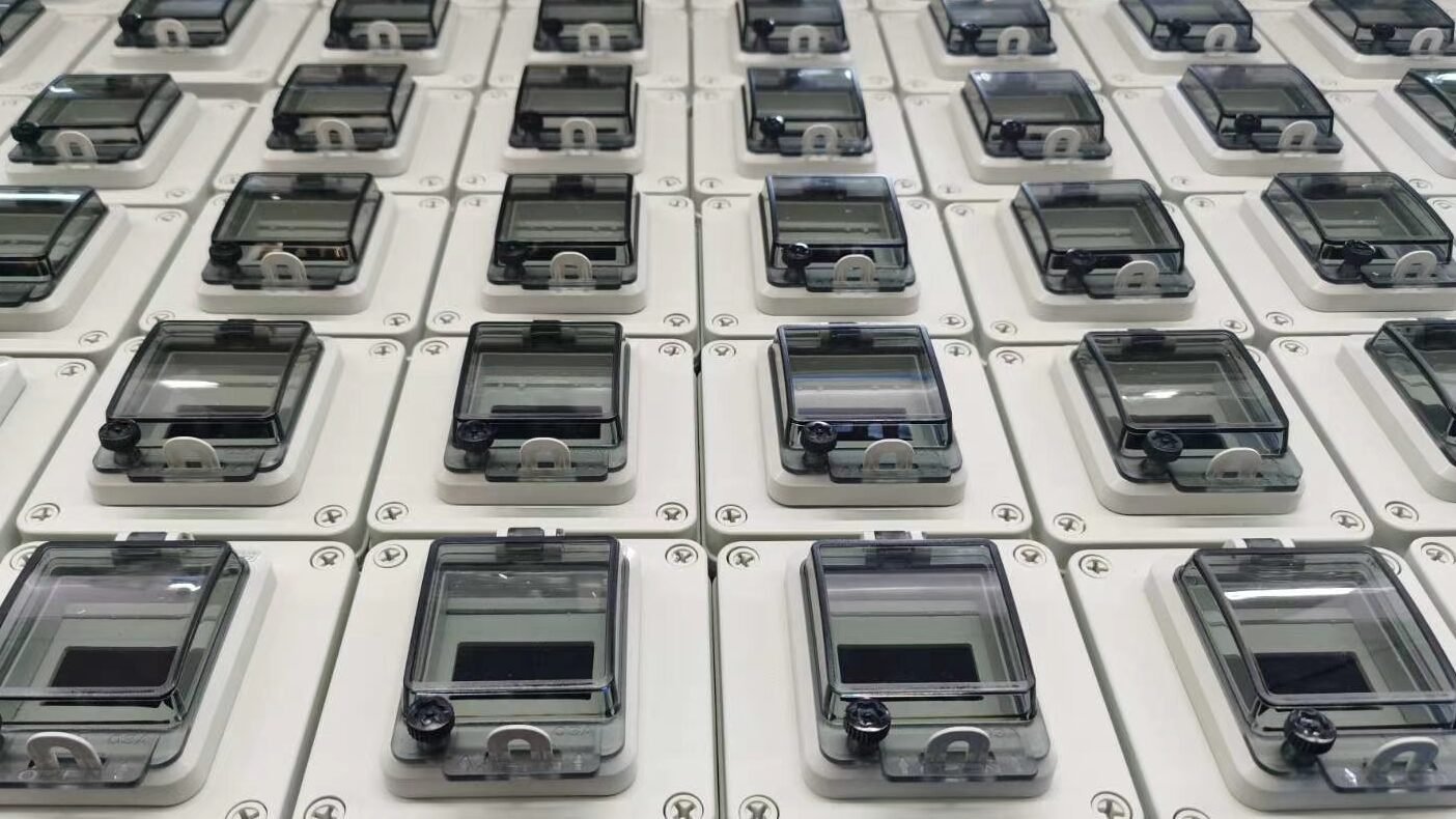 Assembly line for DC components